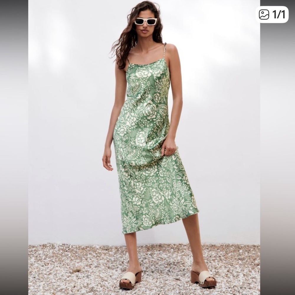🟢 Zara Green Floral Satin Midi Slip Dress Strappy Summer Size M NWOT